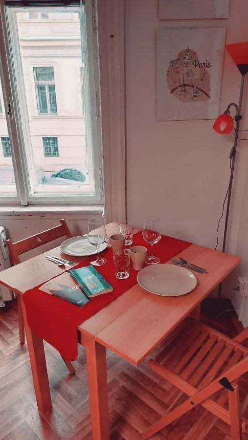 Studio Right In The Centre Apartment Prague